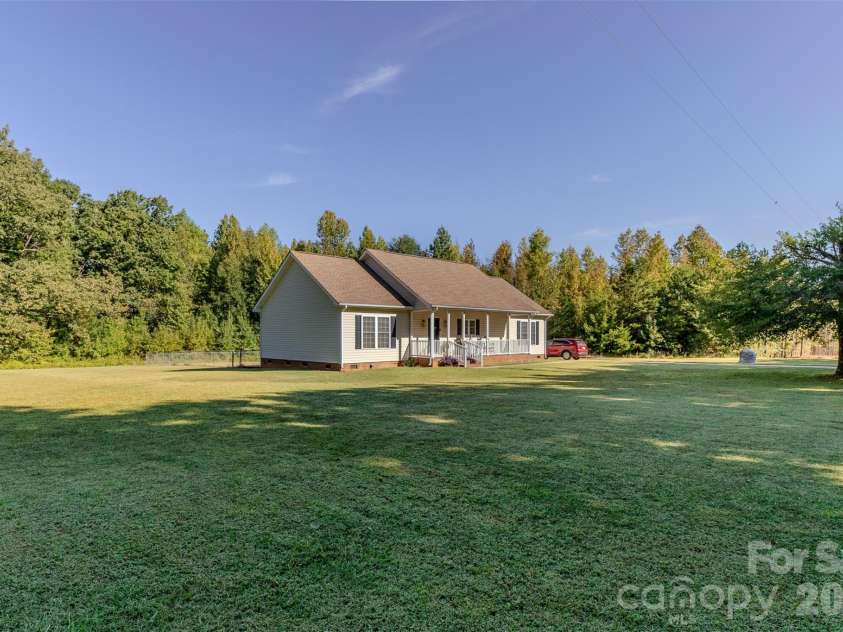 210 Paw Jims Road, Kings Mountain, NC 28086.  MLS# CAR4430698, YatesRealty ID 54545. 