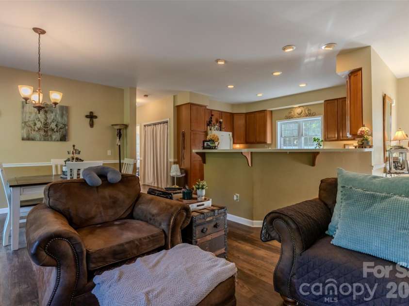 210 Paw Jims Road, Kings Mountain, NC 28086.  MLS# CAR4430698, YatesRealty ID 54545. 