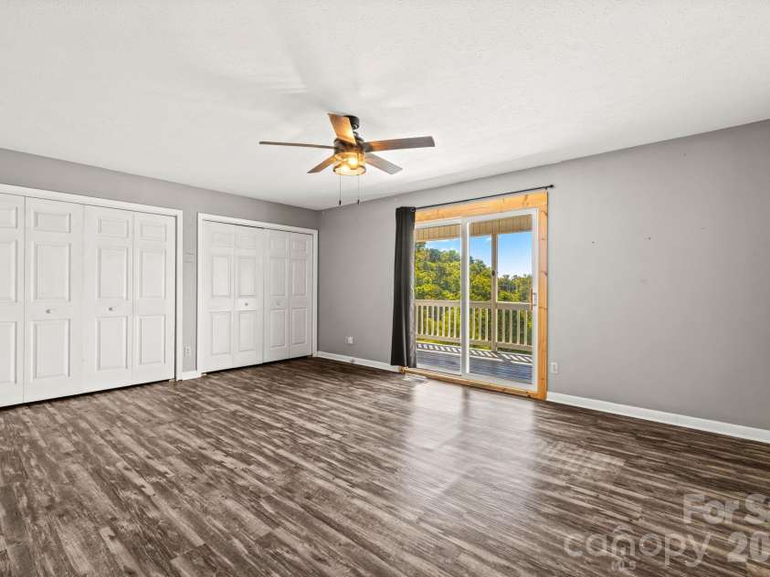 6275 Bryson City Road, Franklin, NC 28734.  MLS# CAR4431014, YatesRealty ID 54546. 