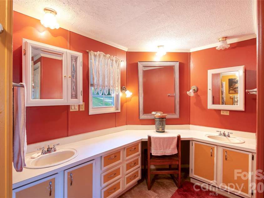 204 Grove Road, Sylva, NC 28779.  MLS# CAR4431015, YatesRealty ID 54547. 