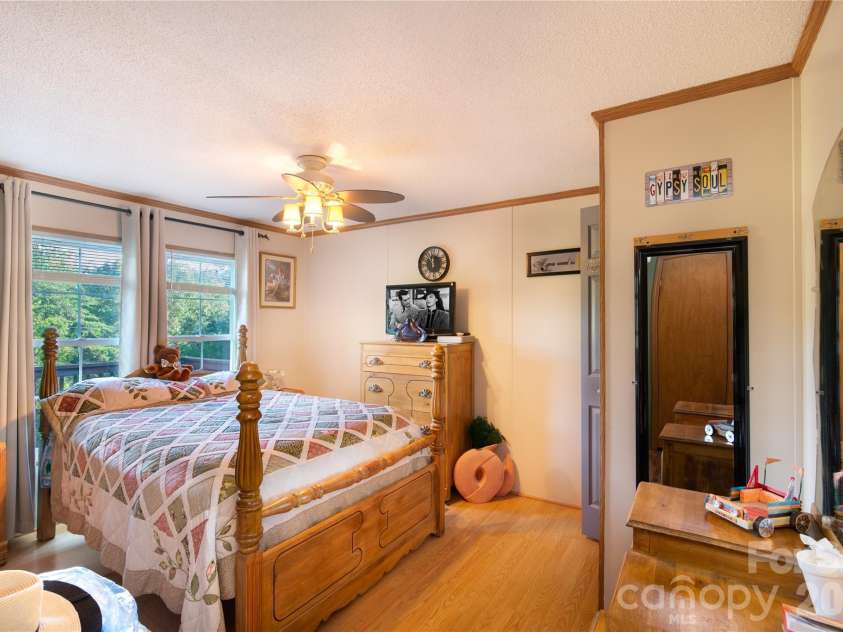 204 Grove Road, Sylva, NC 28779.  MLS# CAR4431015, YatesRealty ID 54547. 