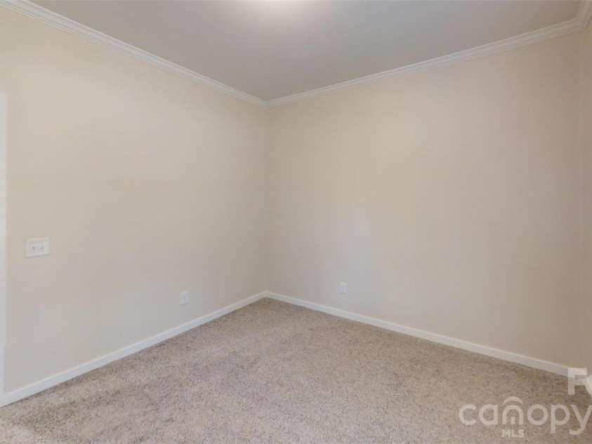 101 Riverhills Lane, Morganton, NC 28655.  MLS# CAR4401329, YatesRealty ID 54549. Bedroom