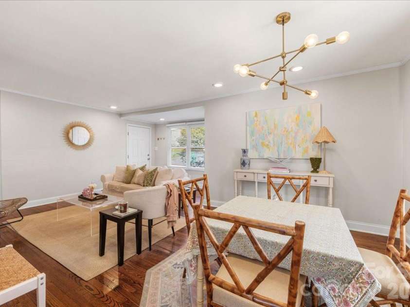 4922 Valley Stream Road, Charlotte, NC 28209.  MLS# CAR4358374, YatesRealty ID 5455. 