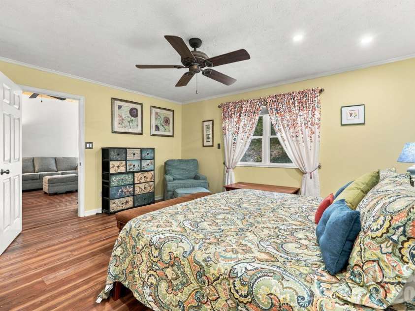 14 Cambridge Drive, Candler, NC 28715.  MLS# CAR4431024, YatesRealty ID 54554. 