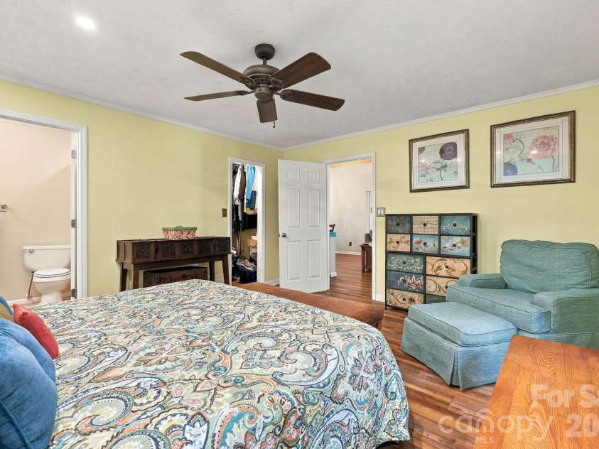 14 Cambridge Drive, Candler, NC 28715.  MLS# CAR4431024, YatesRealty ID 54554. 