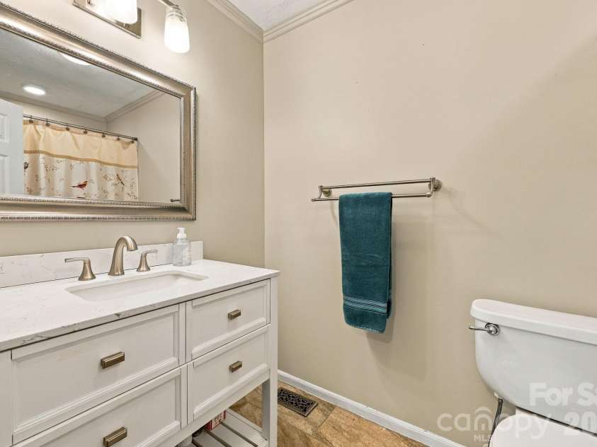 14 Cambridge Drive, Candler, NC 28715.  MLS# CAR4431024, YatesRealty ID 54554. 