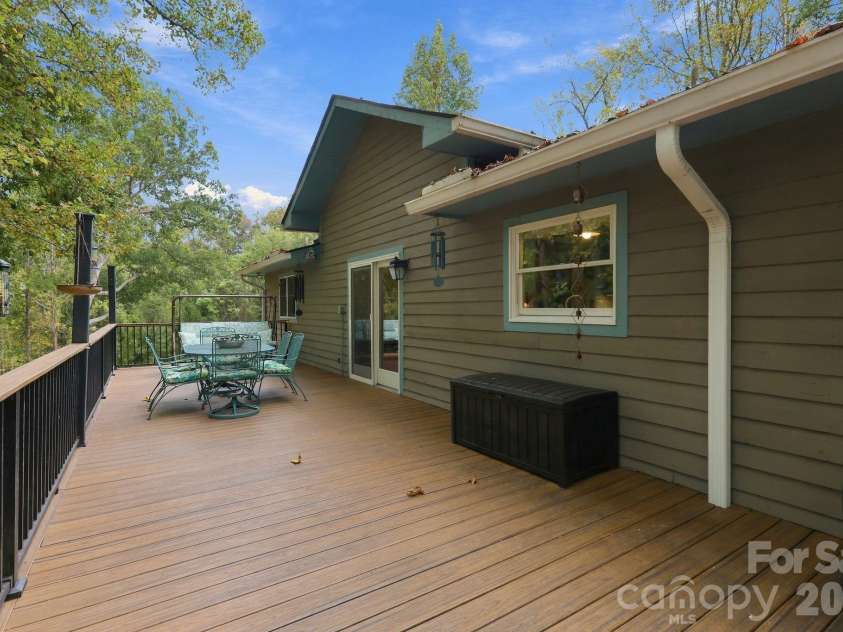 14 Cambridge Drive, Candler, NC 28715.  MLS# CAR4431024, YatesRealty ID 54554. Large Spacious Composite Deck