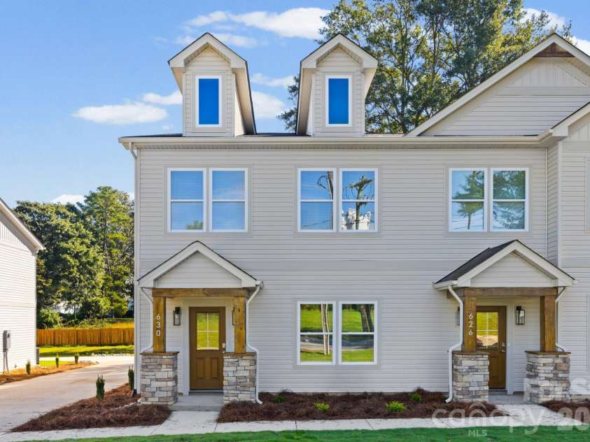 630 Modena Street, Gastonia, NC 28054.  MLS# CAR4430939, YatesRealty ID 54555. 