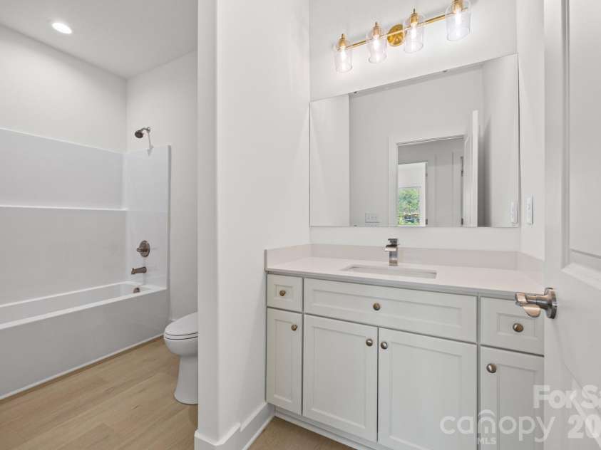 630 Modena Street, Gastonia, NC 28054.  MLS# CAR4430939, YatesRealty ID 54555. 