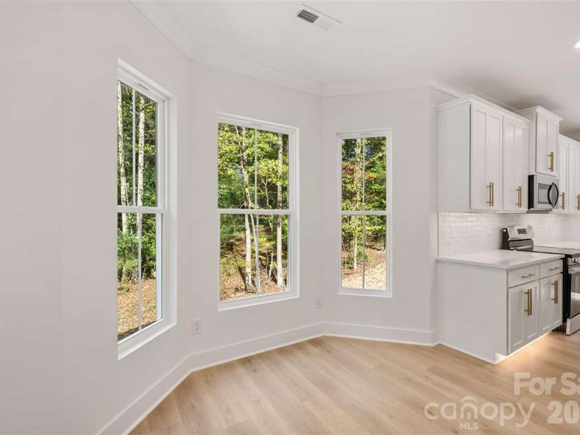 1716 Lake lee Drive, Monroe, NC 28112.  MLS# CAR4429681, YatesRealty ID 54556. 