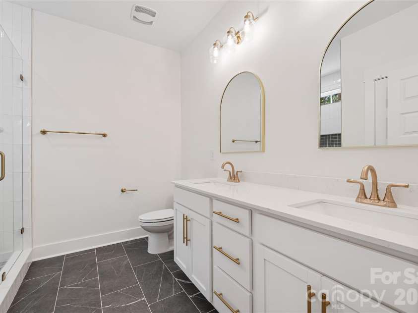 1716 Lake lee Drive, Monroe, NC 28112.  MLS# CAR4429681, YatesRealty ID 54556. 