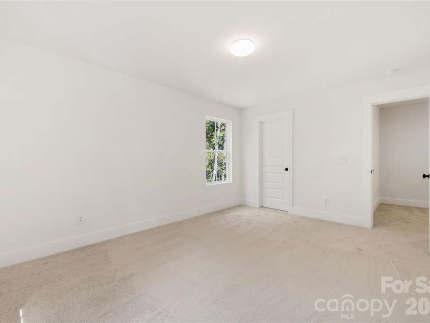 1716 Lake lee Drive, Monroe, NC 28112.  MLS# CAR4429681, YatesRealty ID 54556. 