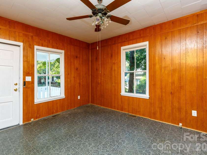 316 Stonewall Avenue, Rock Hill, SC 29730.  MLS# CAR4431020, YatesRealty ID 54557. 