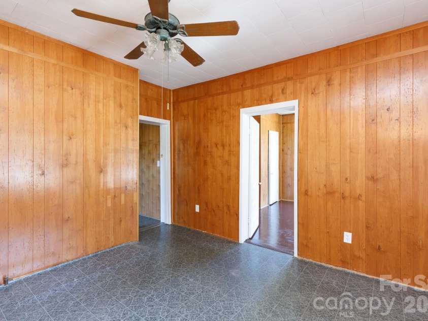 316 Stonewall Avenue, Rock Hill, SC 29730.  MLS# CAR4431020, YatesRealty ID 54557. 