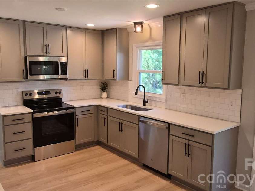 3268 Hoke Road, Heath Springs, SC 29058.  MLS# CAR4431032, YatesRealty ID 54558. 