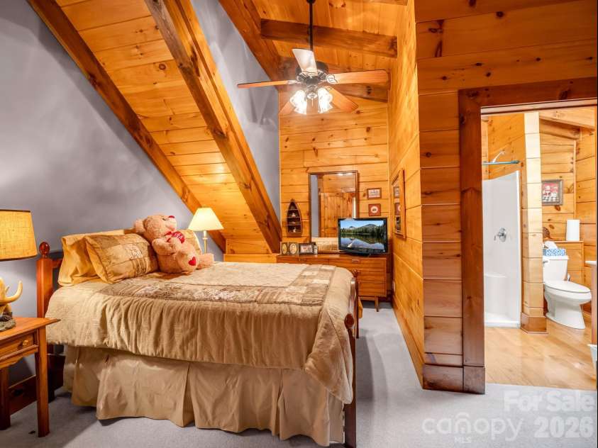 5409 Mineral Springs Mountain Avenue, Valdese, NC 28690.  MLS# CAR4426784, YatesRealty ID 54559. 2nd upper guest room with private bath