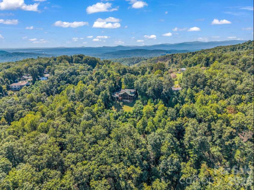 5409 Mineral Springs Mountain Avenue, Valdese, NC 28690.  MLS# CAR4426784, YatesRealty ID 54559. 
