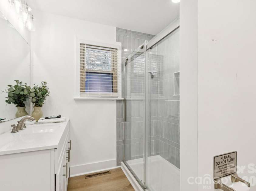145 Murray Drive, Salisbury, NC 28146.  MLS# CAR4321343, YatesRealty ID 54560. Main Level Full Bathroom
