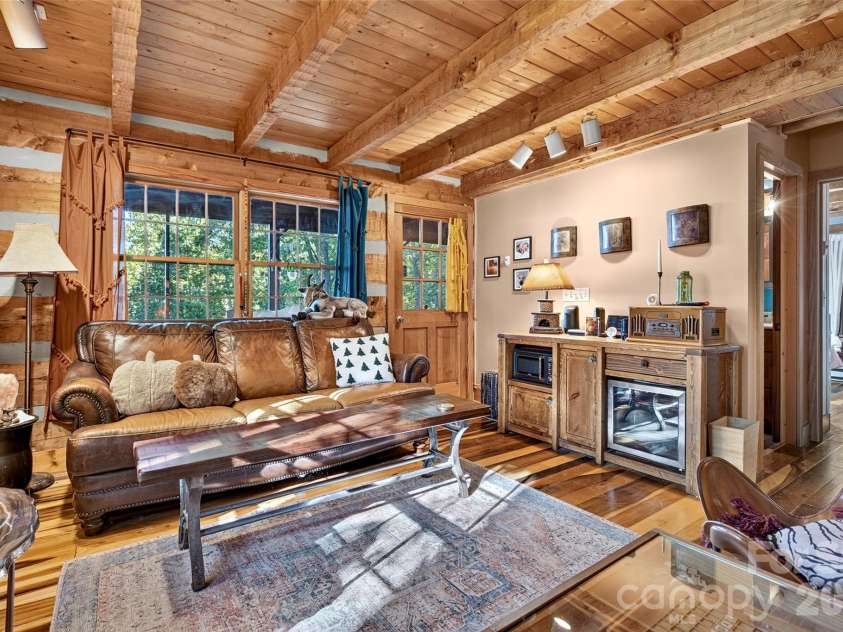 602 Quail Cove Road, Clyde, NC 28721.  MLS# CAR4423385, YatesRealty ID 54561. 