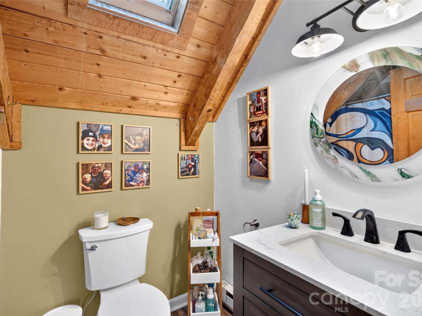 602 Quail Cove Road, Clyde, NC 28721.  MLS# CAR4423385, YatesRealty ID 54561. 