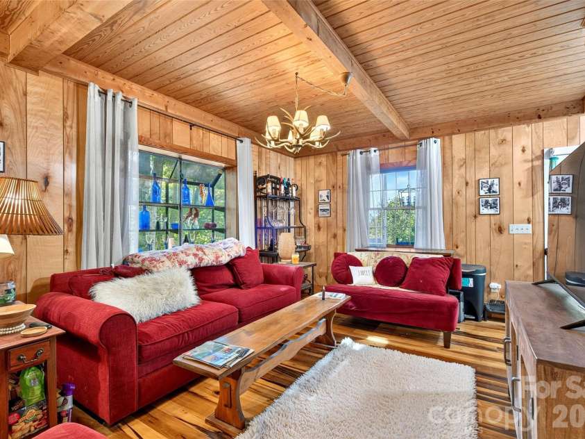 602 Quail Cove Road, Clyde, NC 28721.  MLS# CAR4423385, YatesRealty ID 54561. 