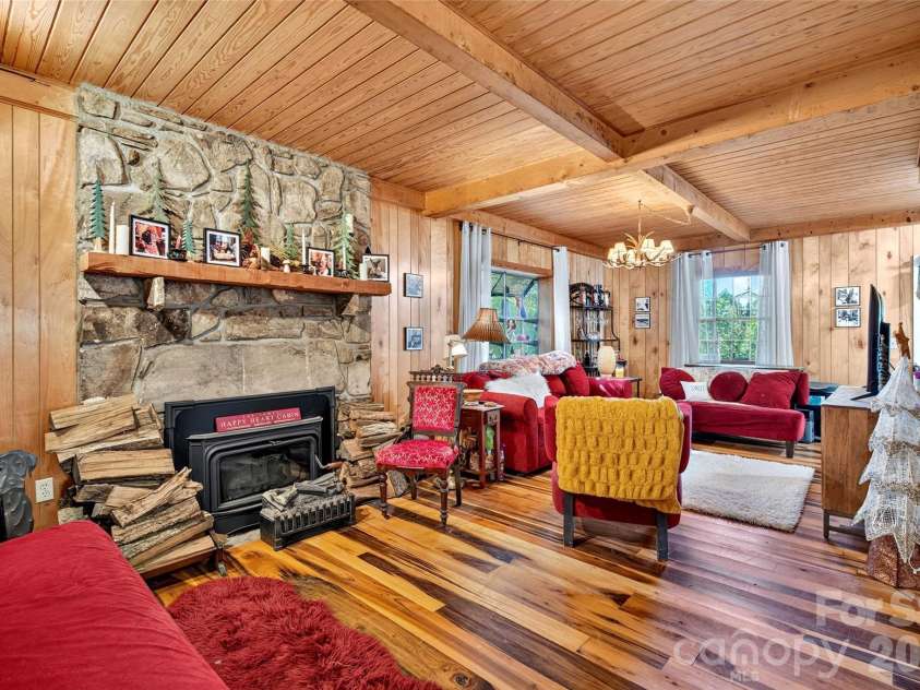 602 Quail Cove Road, Clyde, NC 28721.  MLS# CAR4423385, YatesRealty ID 54561. 