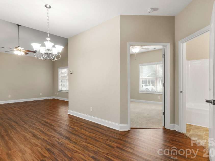 207 Crystal Springs Lane, Shelby, NC 28150.  MLS# CAR4426735, YatesRealty ID 54562. Dining