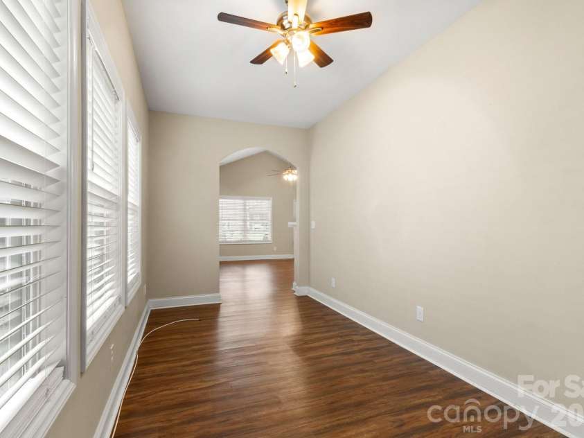 207 Crystal Springs Lane, Shelby, NC 28150.  MLS# CAR4426735, YatesRealty ID 54562. Flex room