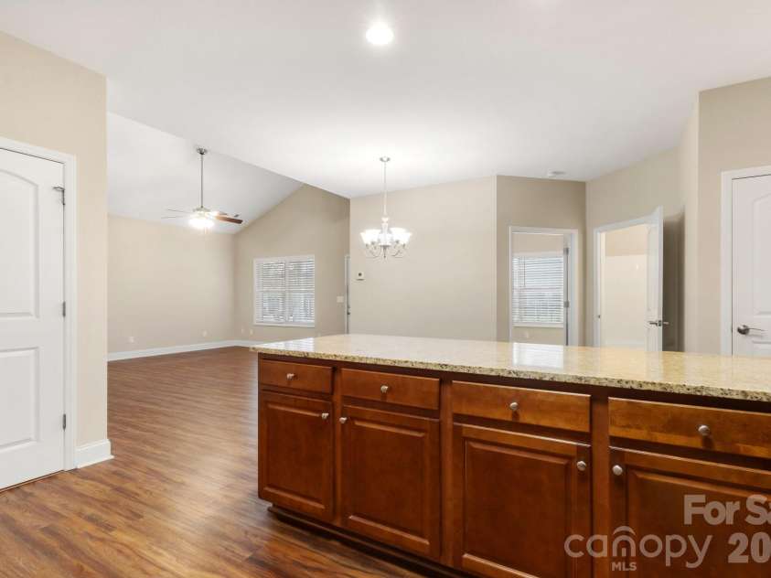 207 Crystal Springs Lane, Shelby, NC 28150.  MLS# CAR4426735, YatesRealty ID 54562. Kitchen