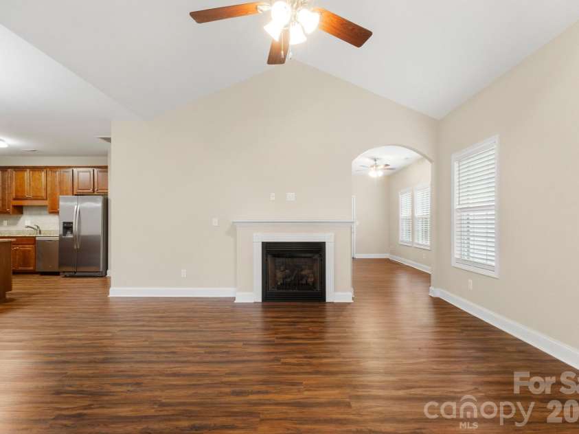 207 Crystal Springs Lane, Shelby, NC 28150.  MLS# CAR4426735, YatesRealty ID 54562. Living Room