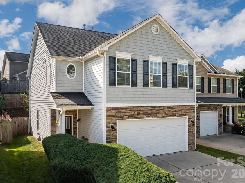 34 Manderley Way, Arden, NC 28704.  MLS# CAR4429931, YatesRealty ID 54565. 