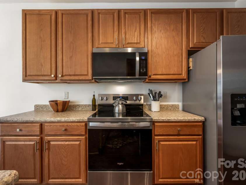 34 Manderley Way, Arden, NC 28704.  MLS# CAR4429931, YatesRealty ID 54565. 