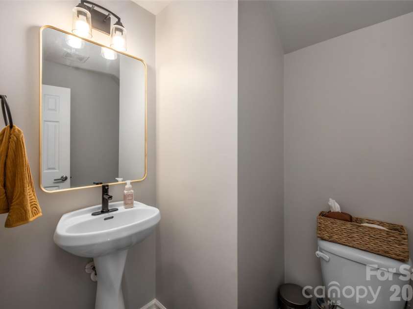 34 Manderley Way, Arden, NC 28704.  MLS# CAR4429931, YatesRealty ID 54565. 
