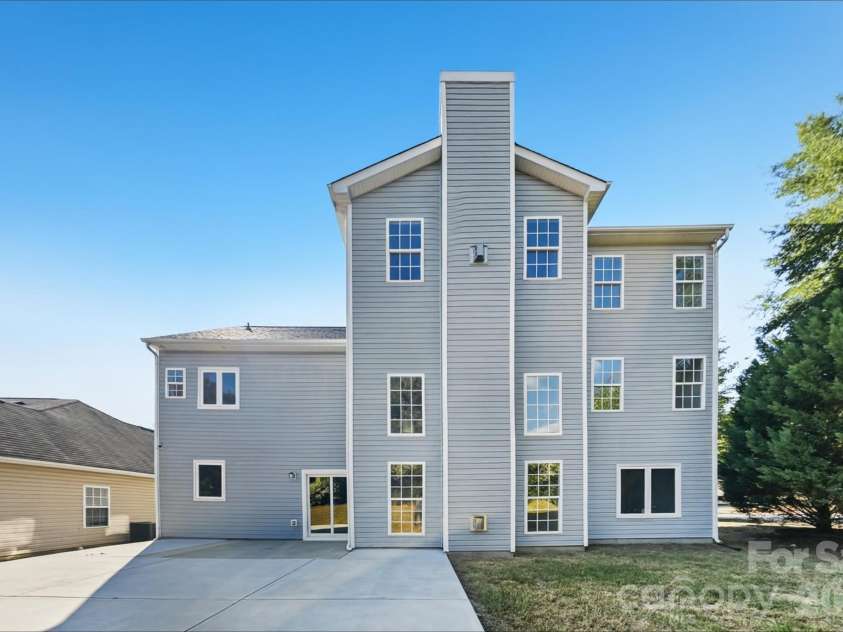13605 Porter Creek Road, Charlotte, NC 28262.  MLS# CAR4431043, YatesRealty ID 54566. 