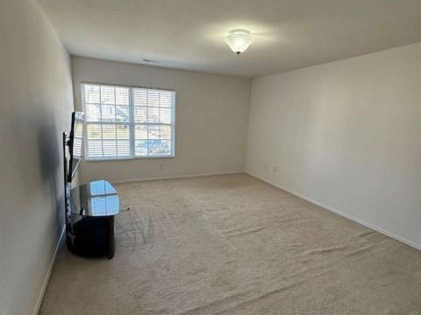 2548 Sweet Birch Court, Gastonia, NC 28054.  MLS# CAR4178136, YatesRealty ID 5457. 