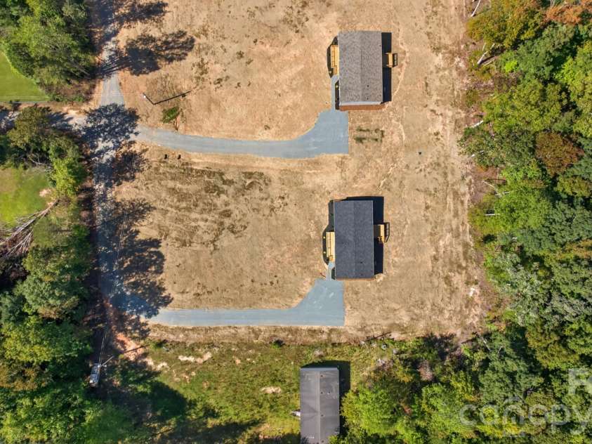 166 Christophers Court, Lexington, NC 27295.  MLS# CAR4430875, YatesRealty ID 54572. 