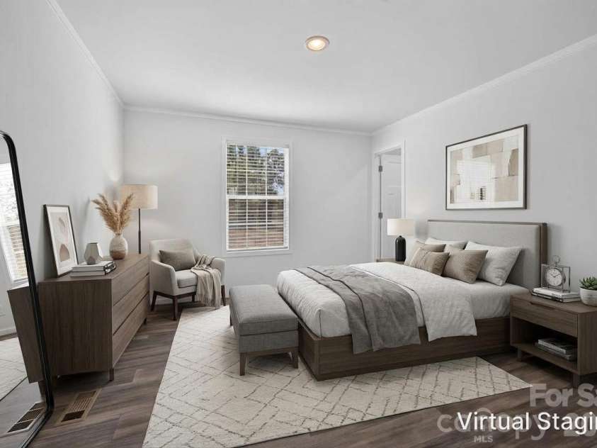 166 Christophers Court, Lexington, NC 27295.  MLS# CAR4430875, YatesRealty ID 54572. Virtually Staged