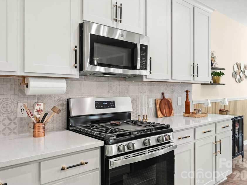 173 Amerson Drive, Rock Hill, SC 29730.  MLS# CAR4430030, YatesRealty ID 54575. 