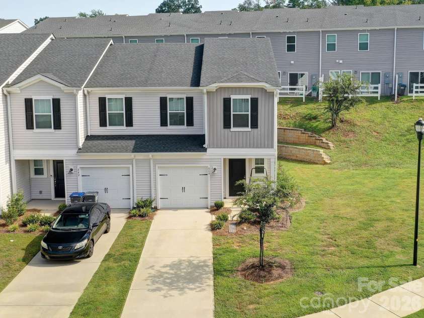840 Gerard Bay Drive, Fort Mill, SC 29715.  MLS# CAR4431060, YatesRealty ID 54577. 