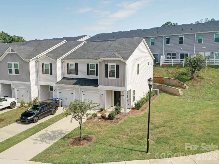 840 Gerard Bay Drive, Fort Mill, SC 29715.  MLS# CAR4431060, YatesRealty ID 54577. 
