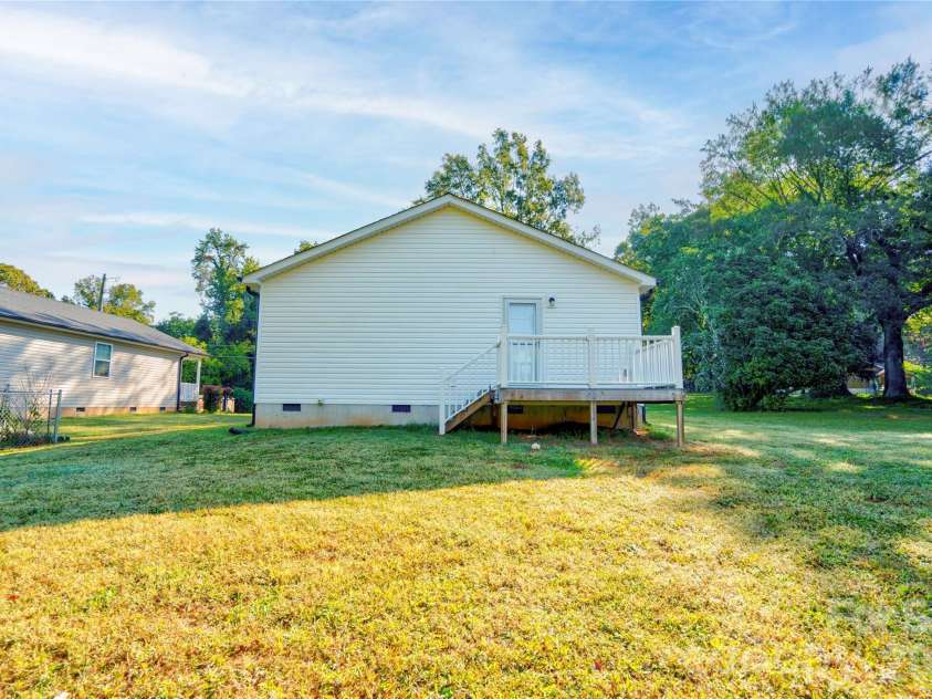 1414 Southridge Street, Shelby, NC 28152.  MLS# CAR4430658, YatesRealty ID 54578. Back