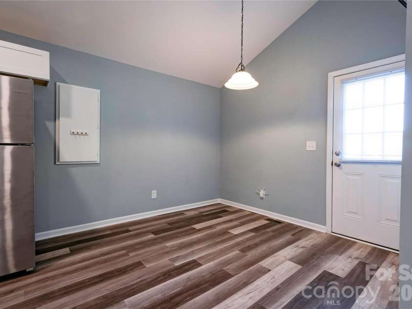 1414 Southridge Street, Shelby, NC 28152.  MLS# CAR4430658, YatesRealty ID 54578. Dining Room