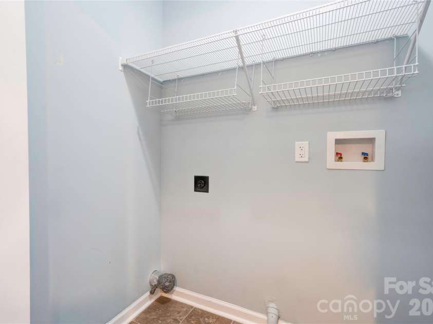 1414 Southridge Street, Shelby, NC 28152.  MLS# CAR4430658, YatesRealty ID 54578. Laundry Room
