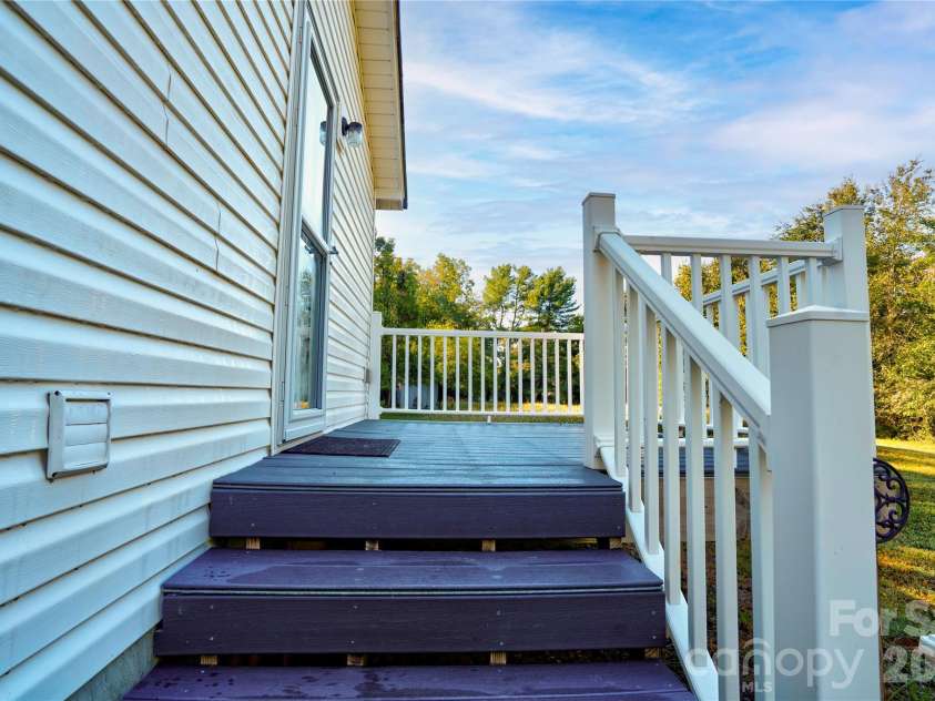1414 Southridge Street, Shelby, NC 28152.  MLS# CAR4430658, YatesRealty ID 54578. Rear Deck