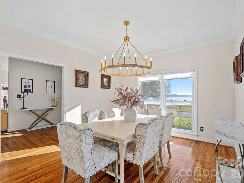 8049 Ravenwood Lane, Stanley, NC 28164.  MLS# CAR4426461, YatesRealty ID 54579. Dining room with lake view