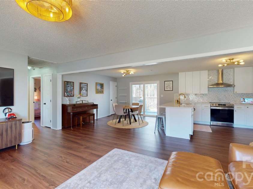 2992 Greenleaf Road, Clover, SC 29710.  MLS# CAR4358805, YatesRealty ID 5458. 