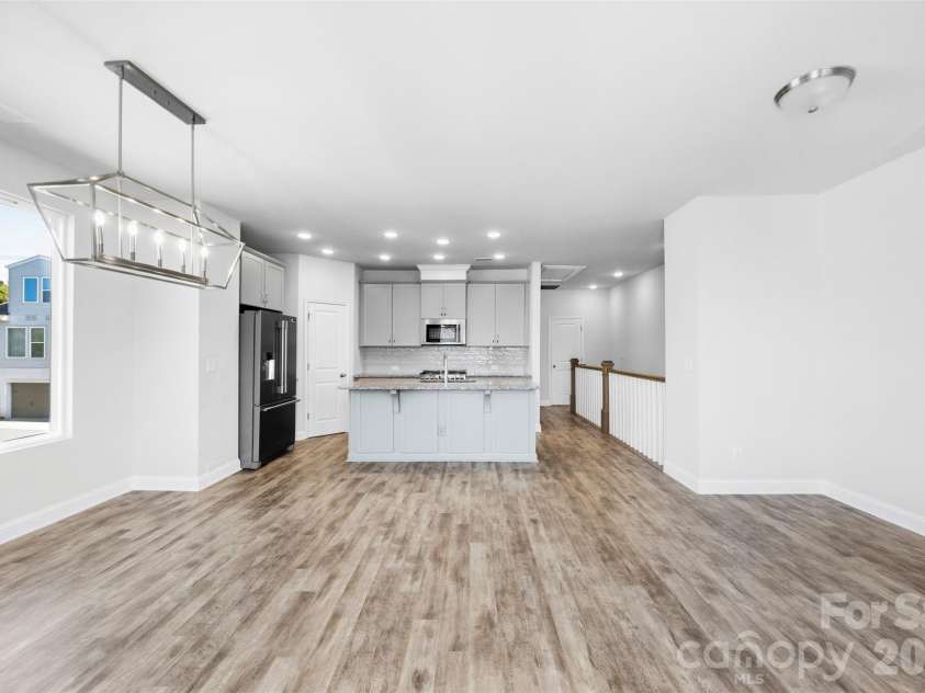 1432 Winding Stream Road, Charlotte, NC 28206.  MLS# CAR4428731, YatesRealty ID 54580. 