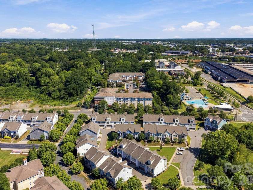 1432 Winding Stream Road, Charlotte, NC 28206.  MLS# CAR4428731, YatesRealty ID 54580. 