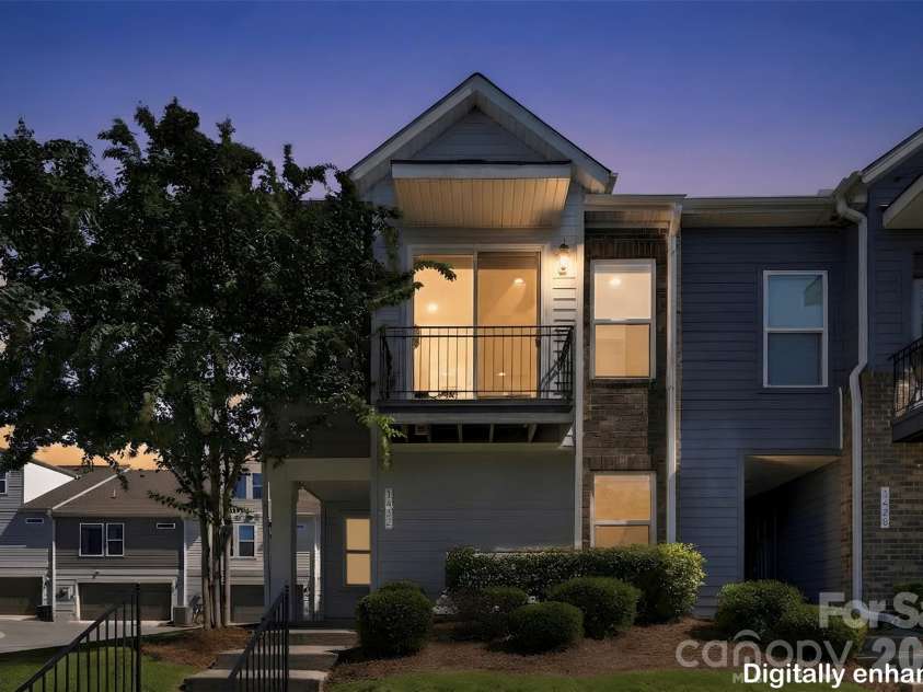 1432 Winding Stream Road, Charlotte, NC 28206.  MLS# CAR4428731, YatesRealty ID 54580. Virtually Enhanced