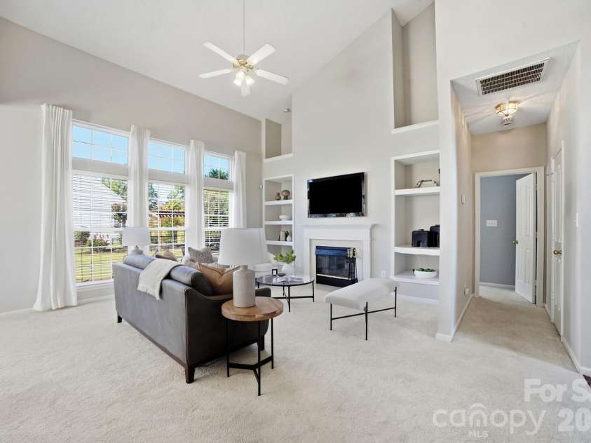 11224 Ridge Oak Drive, Charlotte, NC 28273.  MLS# CAR4423430, YatesRealty ID 54581. 
